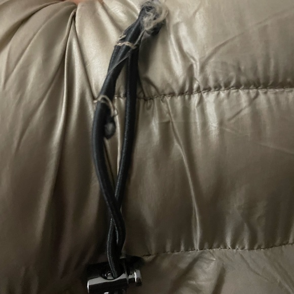 MNG Puffer Jacket - Picture 2 of 9